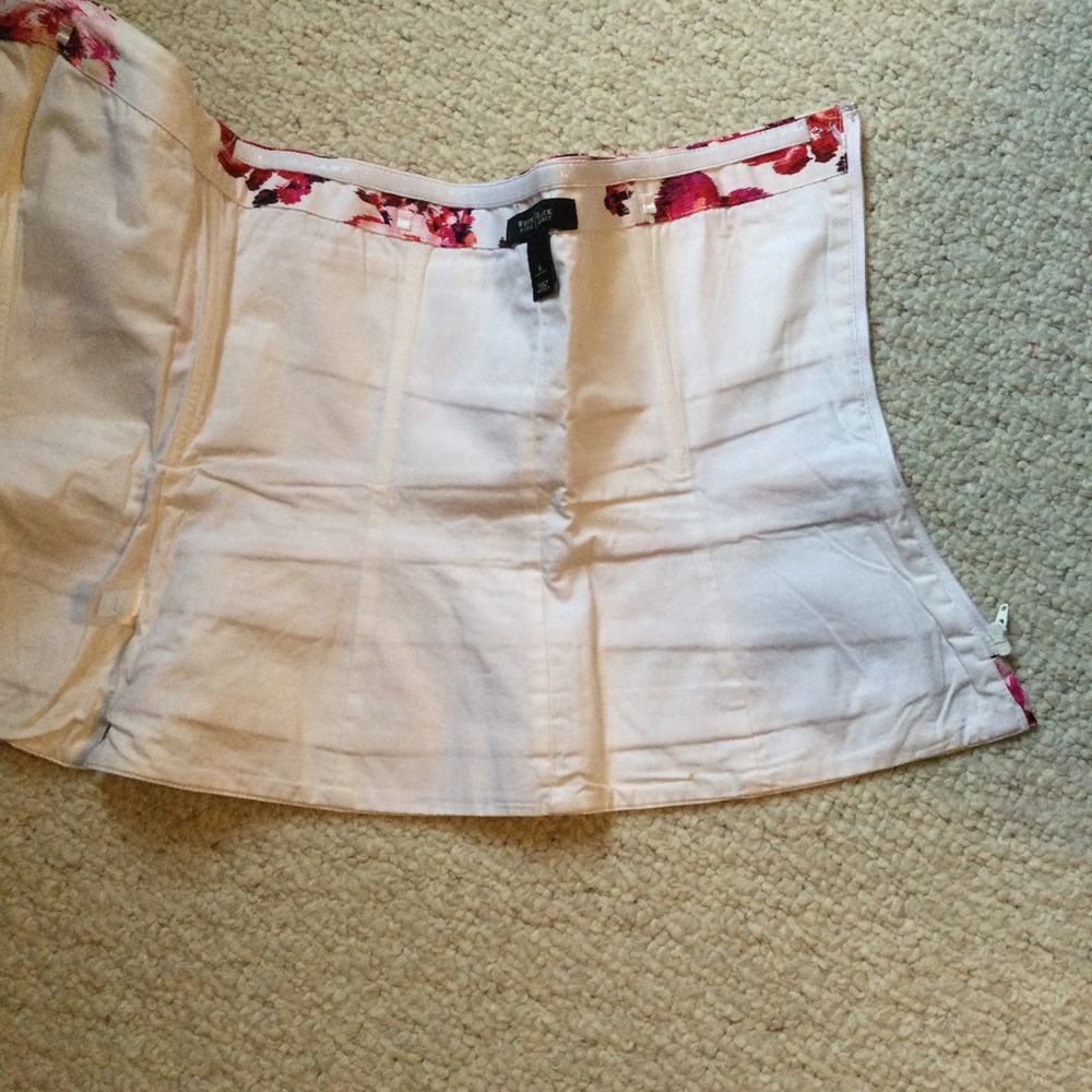 WHBM bustier top - Picture 3 of 6